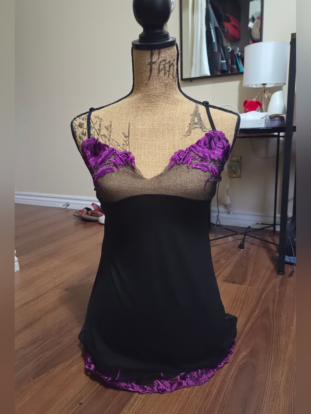 LA VIE EN ROSE Black & Purple Lace Chemise nightware | Medium